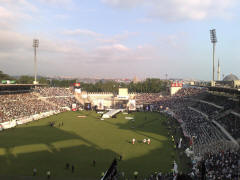 İn�n� Stadium